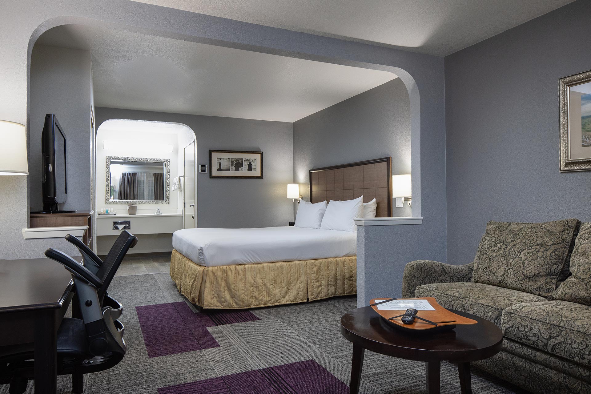 Standard King Room